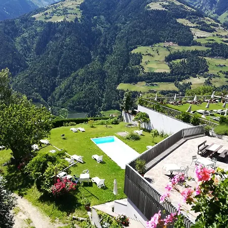 Guest house Pension Apartments Klotznerhof Schenna